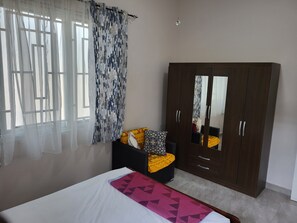 House - Accra Cozy Retreat With 2 Bedrooms (Santeo)