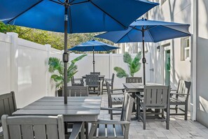 Courtyard - Baymont by Wyndham Ocala Suites (Ocala)