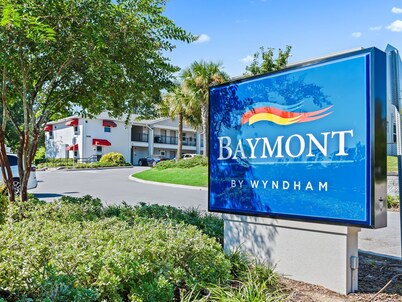 Baymont by Wyndham Ocala Suites