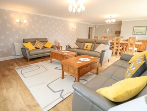 Interior - Fallowfield (Great Yarmouth)