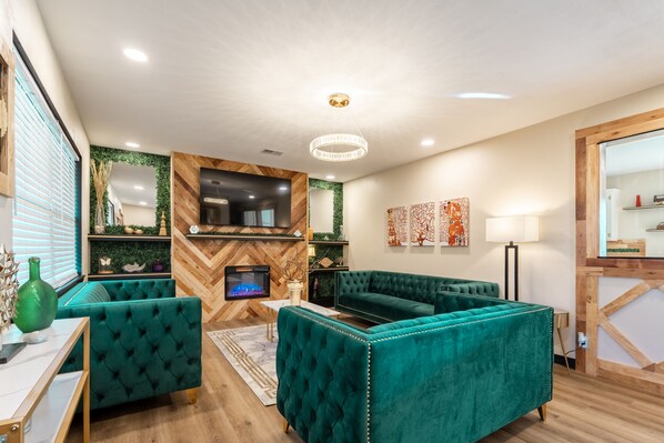 Smart TV, fireplace, video games, books