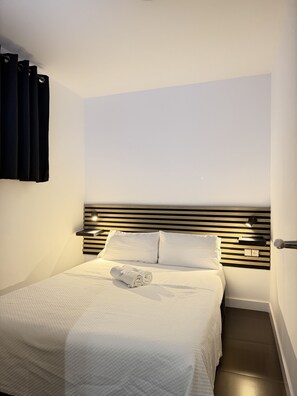 2 bedrooms, in-room safe, iron/ironing board, travel crib