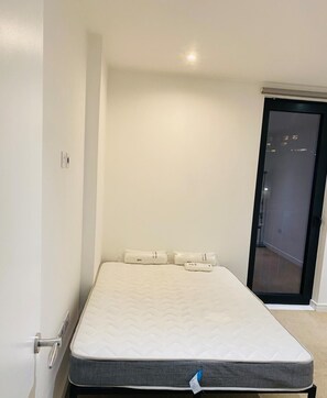 2 camere, ferro/asse da stiro, Wi-Fi gratuito, lenzuola