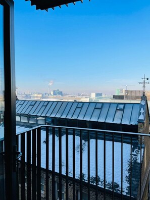 Apartment, 2 Queen Beds | Property grounds