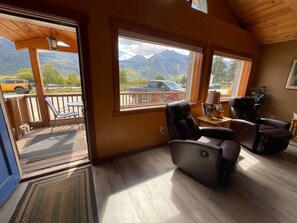 Interior - Stay Twin Lakes Cottage (Twin Lakes)