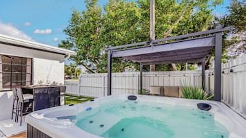 Idromassaggio all'aperto