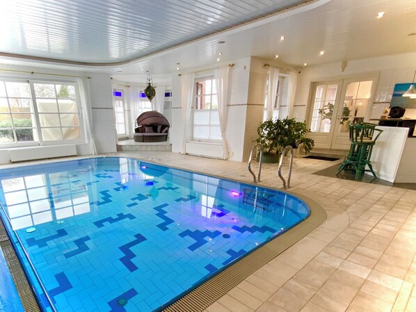 Piscine couverte, piscine chauffée