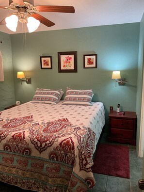 Condo, 1 King Bed with Sofa bed, Balcony, Partial Ocean View | 1 bedroom, free WiFi - Escape at Casa De Emdeko (Kailua-Kona)