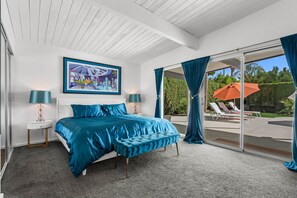 3 slaapkamers, een kluis op de kamer, een bureau