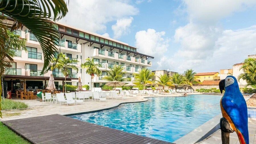 Loft com saida para piscina by Laguna Beach