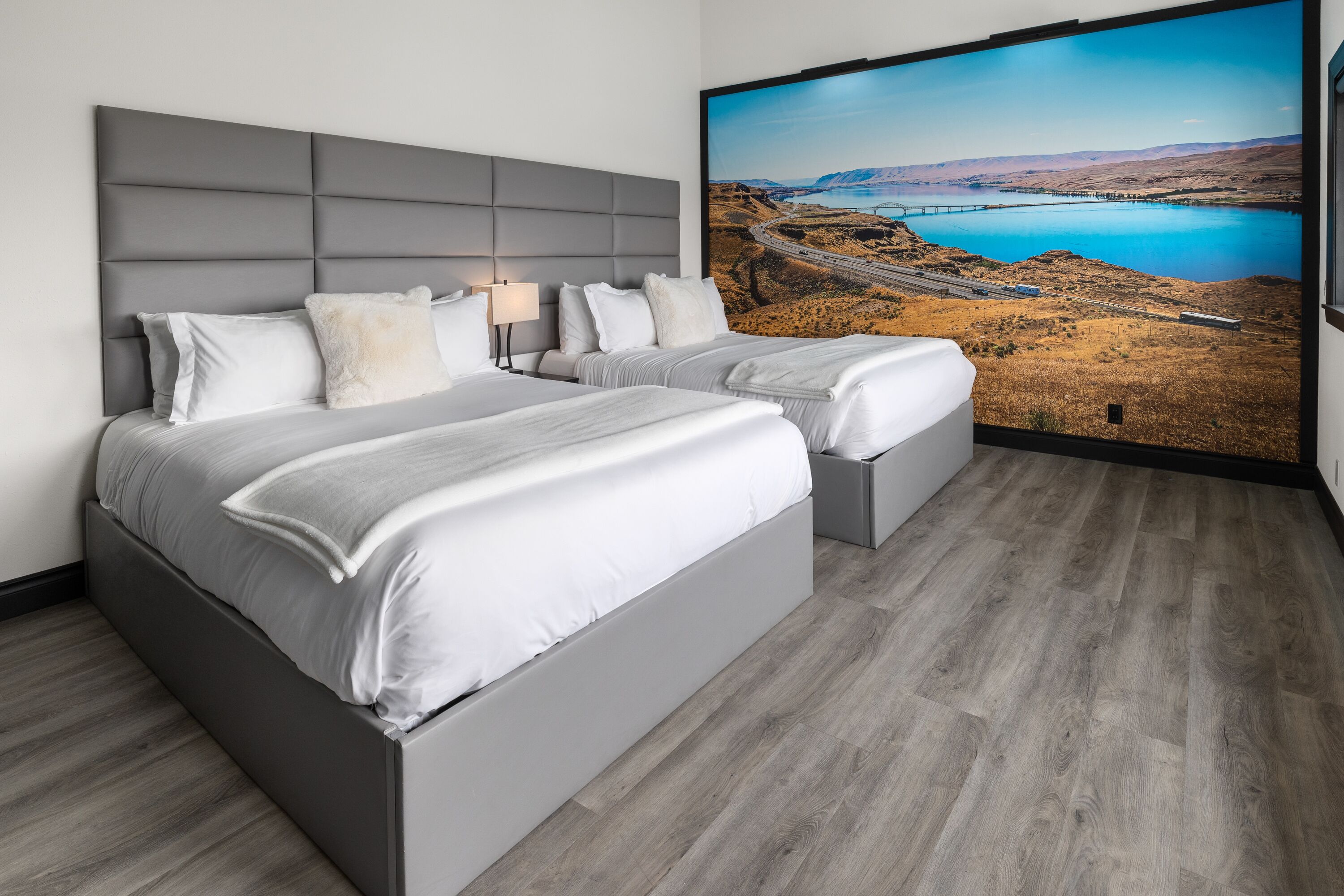 Comfort kamer (Pet friendly by request) | Luxe beddengoed, donsdekens, bedden met traagschuimmatrassen