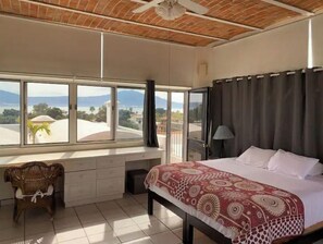 1 habitación, escritorio y wifi 