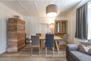 Dining - Central Apartments Cristlpek 184A (Ortisei)