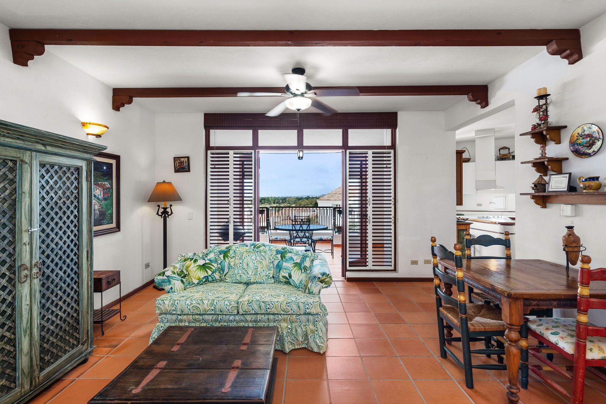 Televisión y estéreo 