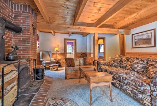 Freshly done, Quiet & very comfortable house in the heart of the White Mountains