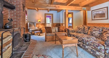 Freshly done, Quiet & very comfortable house in the heart of the White Mountains