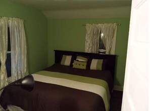 3 bedrooms, WiFi, bed sheets
