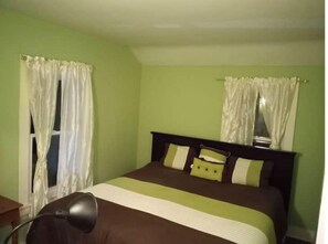 3 bedrooms, WiFi, bed sheets