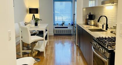 Luxury Duplex 2bd/1.5ba with Washer & Dryer