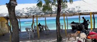 Secure Luxury Villa •  10 min Walk to Beach • Saltwater Pool • Rooftop Views