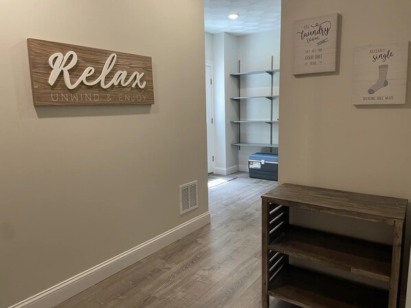 المنشأة من الداخل