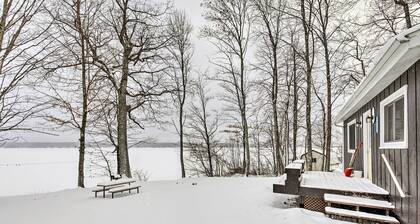 Tranquil Marenisco Cabin on Lake Gogebic!