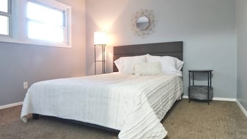 2 dormitorios, tabla de planchar con plancha, cuna de viaje y wifi