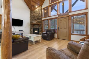 Cabin, Multiple Beds, Fireplace, Mountain View | Interior - Kemper's Cabin in the Ozarks (Branson)