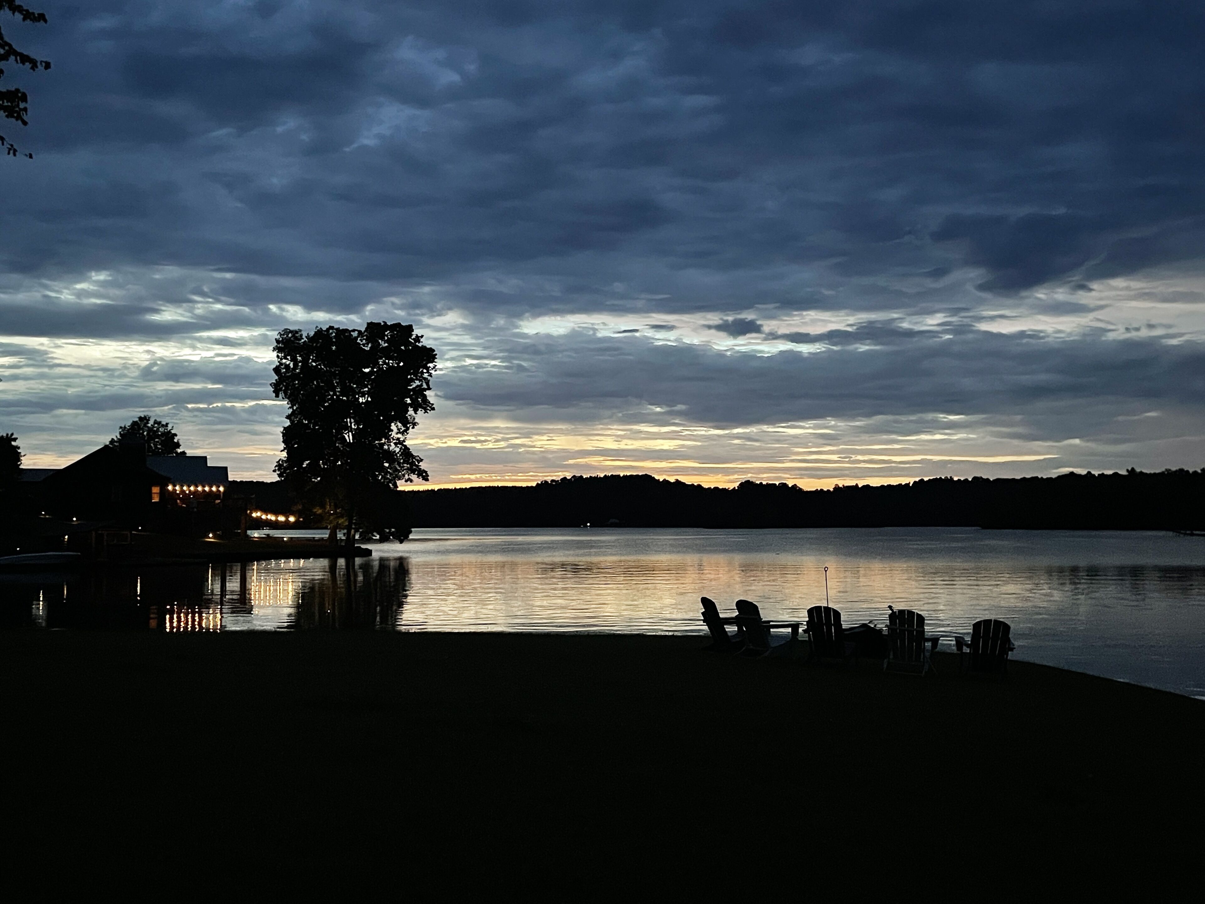 {Sweet Home Oakachoy} lake-front on Lake Martin ~ new listing!!!