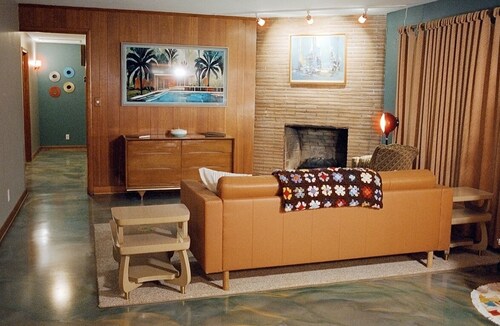 Vintage Vibes! Mid century style with modern comfort.