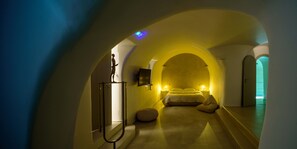 Luxury Suite, Hot Tub, Garden View