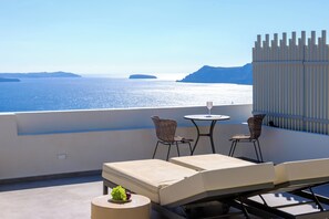 Suite Panorama, hot tub, pemandangan laut | Pemandangan dari kamar