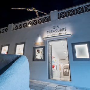 Façade de l’hébergement - soirée/nuit