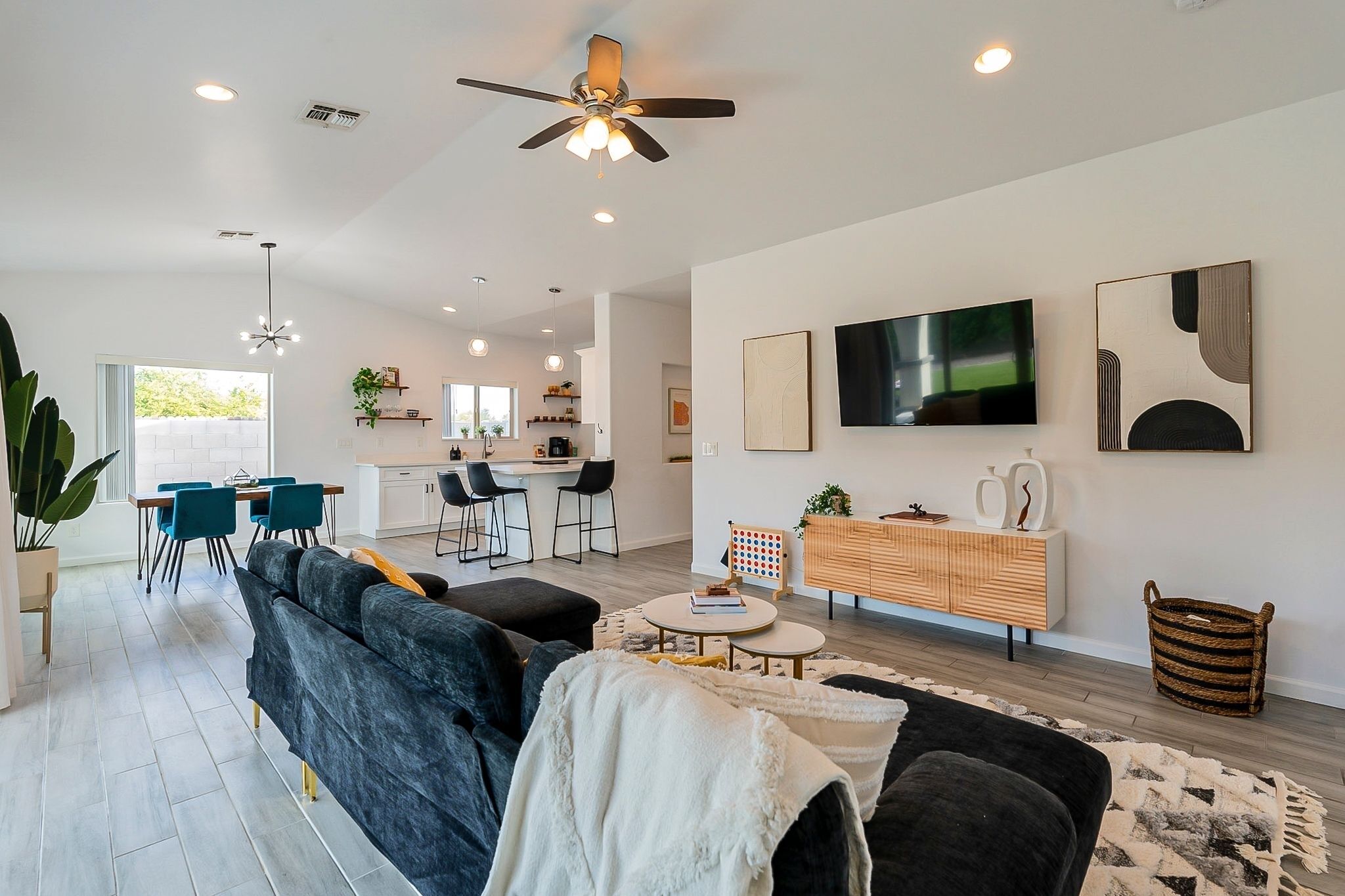Central Phoenix Oasis is in the heart of the city, close to everything!!