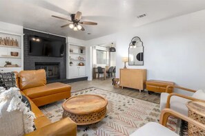 Smart TV - Clean and Updated Home in Moore with Bonus Room  (Moore)