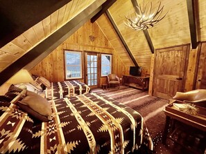 5 bedrooms, WiFi, bed sheets - Autumn on Beech Mountain/Gorgeous Cabin/Hiking/Hot Tub/Pets (Beech Mountain)