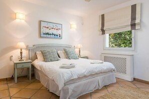 6 bedrooms, WiFi