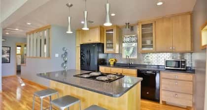 The Loft at Stardust Mid-Century Retreat