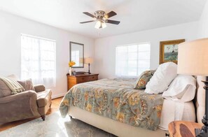 2 bedrooms, desk, iron/ironing board, travel cot