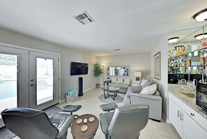 獨棟房屋, 多張床, 可使用泳池, 泳池景觀 (Luxe Retreat) | 住宿內部