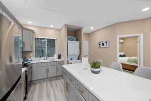 2 多间卧室、熨斗/熨衣板、旅行婴儿床、免费 WiFi