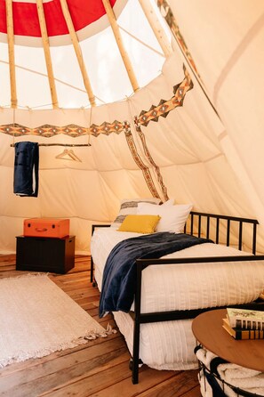 1 habitación y ropa de cama