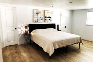 4 bedrooms, iron/ironing board, free WiFi, bed sheets - This house is a 4 bedroom(s), 3 bathrooms, located in Cape Coral, FL. (Cape Coral)