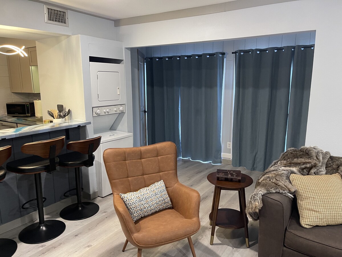Photo 16 of Modern Condo Lake 1+bed 2 bath 
 Bonus Bunk Rm 3 Pools 1 heated Heart of Destin