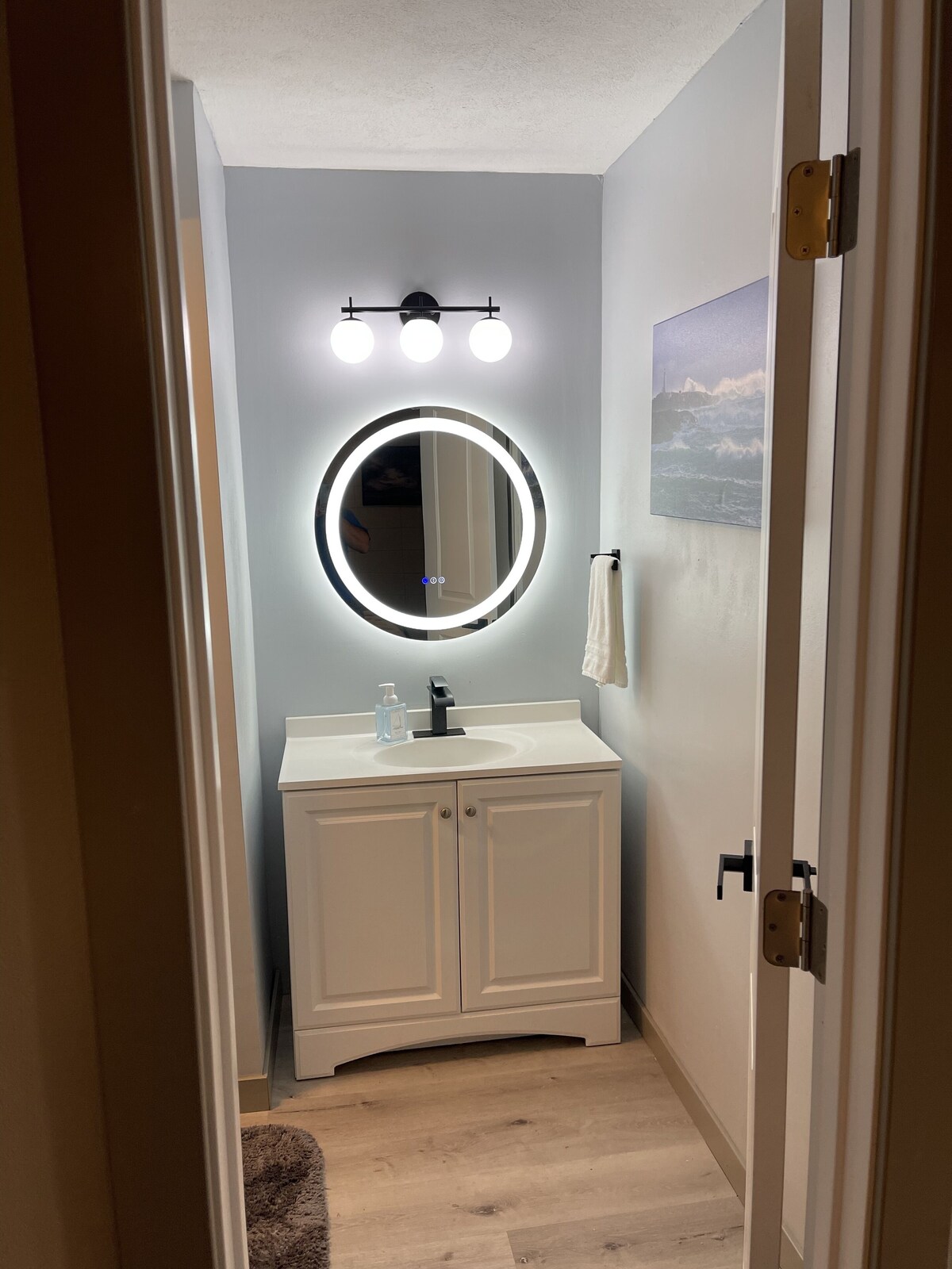 Photo 11 of Modern Condo Lake 1+bed 2 bath 
 Bonus Bunk Rm 3 Pools 1 heated Heart of Destin