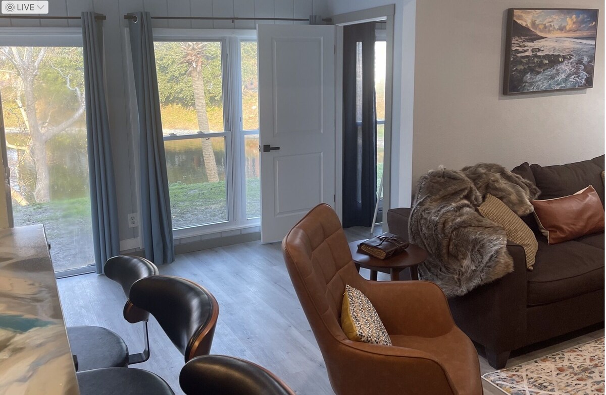 Photo 17 of Modern Condo Lake 1+bed 2 bath 
 Bonus Bunk Rm 3 Pools 1 heated Heart of Destin