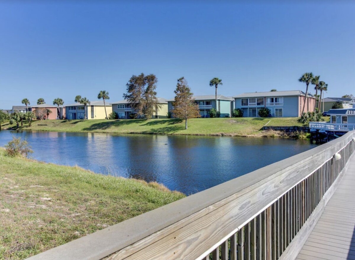 Photo 26 of Modern Condo Lake 1+bed 2 bath 
 Bonus Bunk Rm 3 Pools 1 heated Heart of Destin