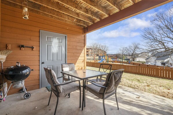 Condo, Multiple Beds, Jetted Tub, Garden View | Balcony view