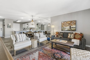 Condo, Multiple Beds, Kitchen, Garden View | Interior - Pointe Royale Retreat (Branson)
