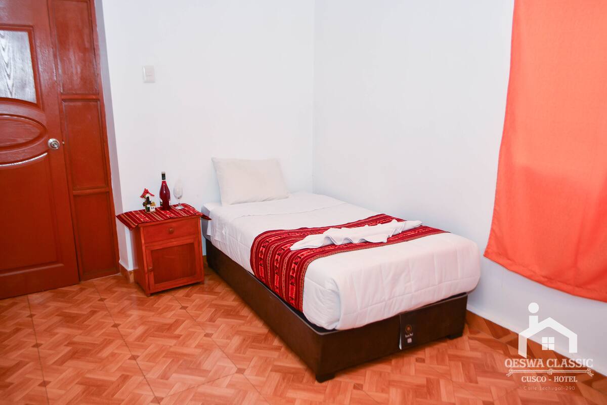 Doppelzimmer zur Einzelnutzung | Fitnessbereich innen